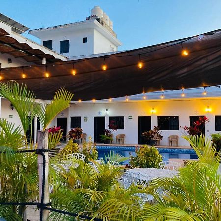 Hotel Kale -Iztac Los Ayala Exteriör bild
